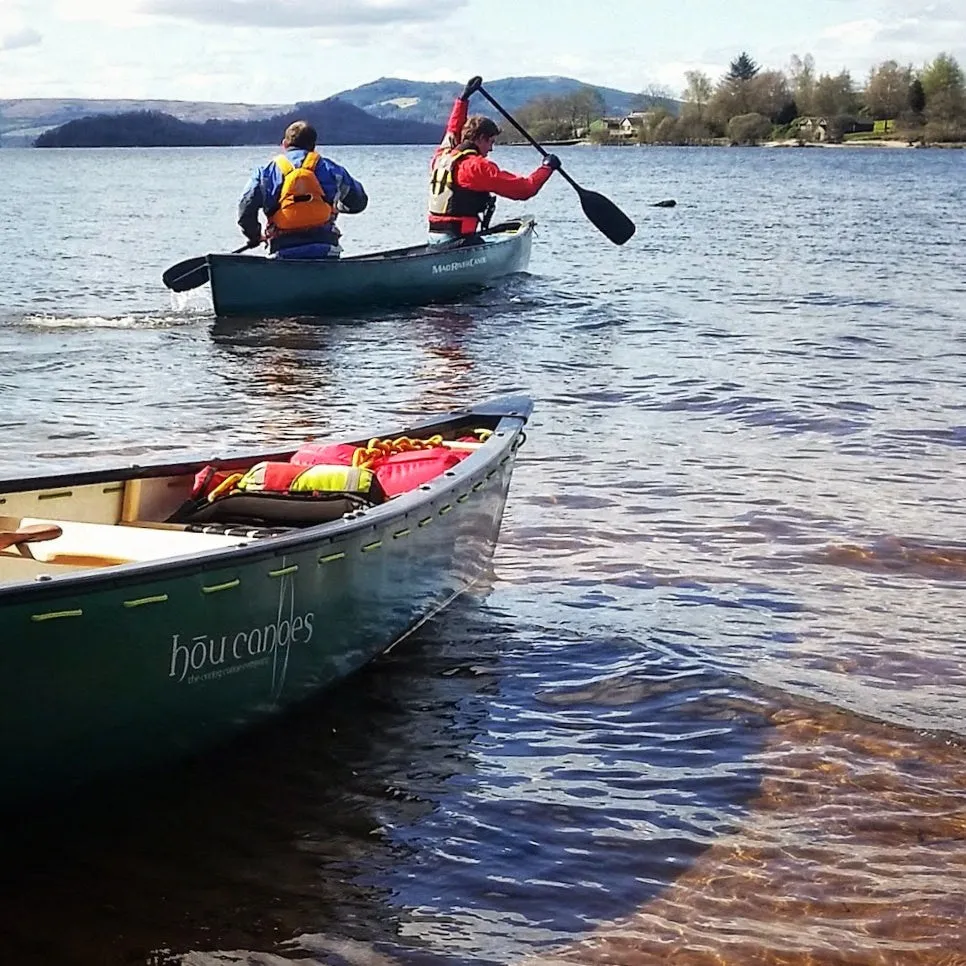 Book a Canadian Canoe Tour on Lake Windermere